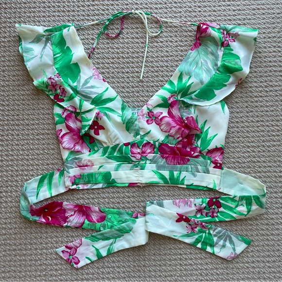 CityLux Cropped Floral Blouse Size S - Picture 1 of 16